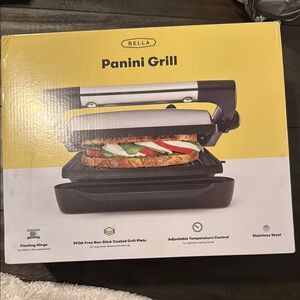 Bella Panini Grill with Adjustable Temperature Control